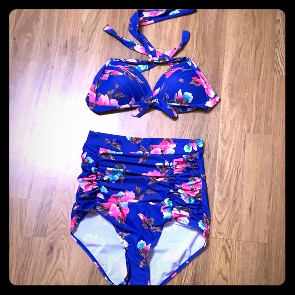 Bathing suit